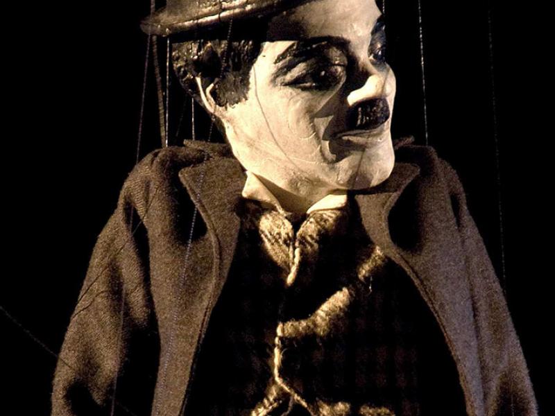 Celebrem els 30 anys amb el suport de Diputació de Tarragona i Amics del Circ de Valls Celebrem els 30 anys amb el suport de Diputació de Tarragona i Amics del Circ de Valls